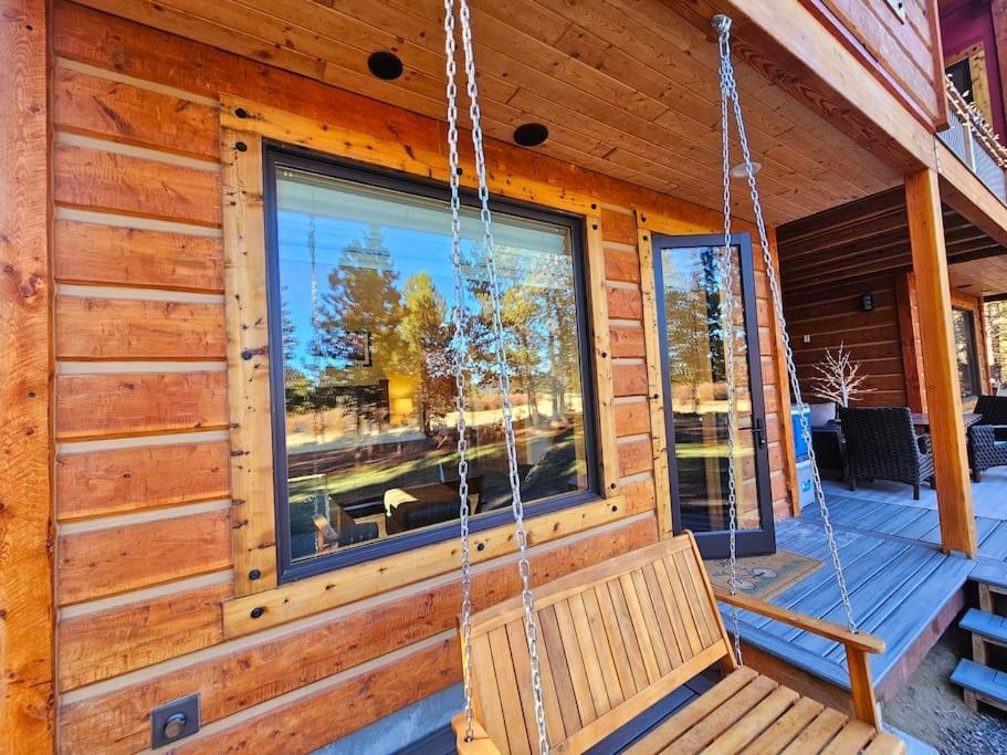 Beautiful Riverfront Near Mt Bachelor With Hot Tub 벤드 외부 사진